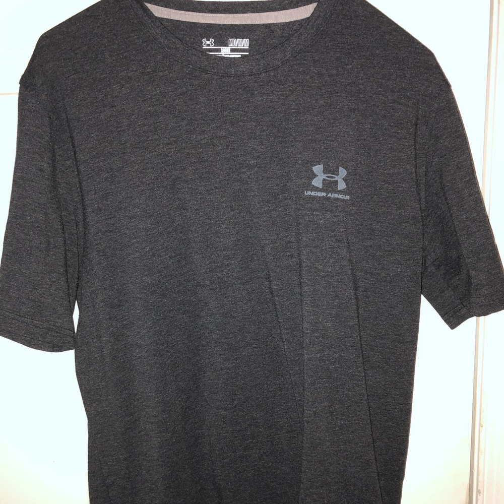 Loose Fit Under Armour T Shirt